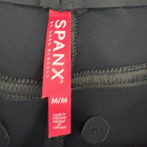 Spanx Faux Leather Pants Black Sz Medium Slim Fit ( FLAW) Office Vixen Shapewear - Picture 4 of 5